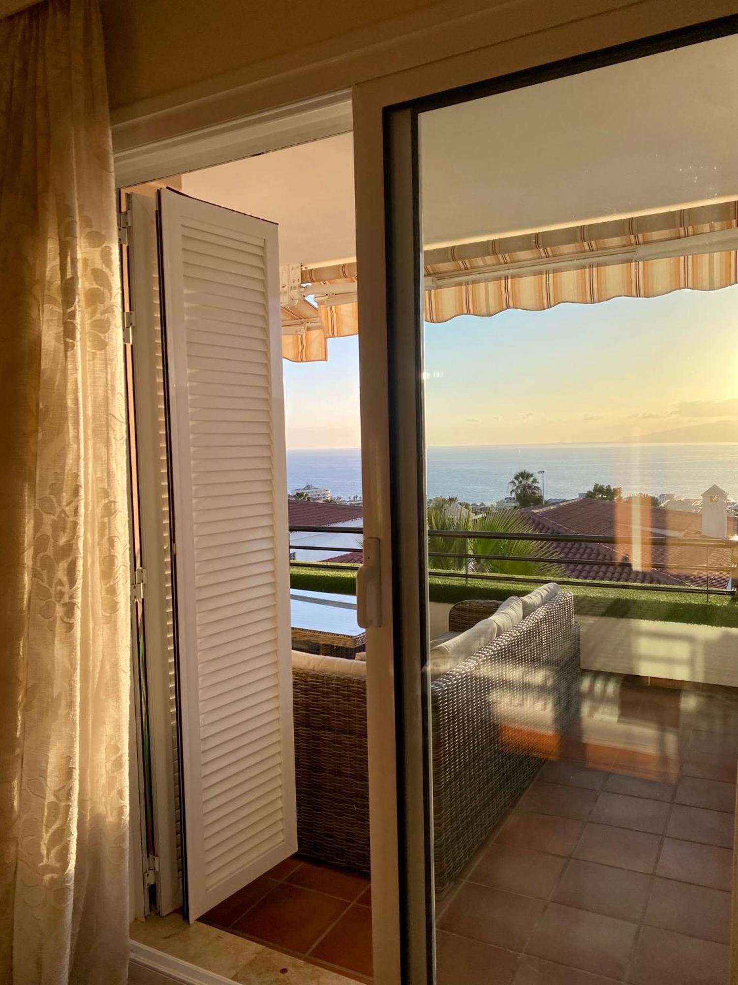 Apartment With Spectacular View In Puerto Santiago Пуерто де Сантяго Екстериор снимка