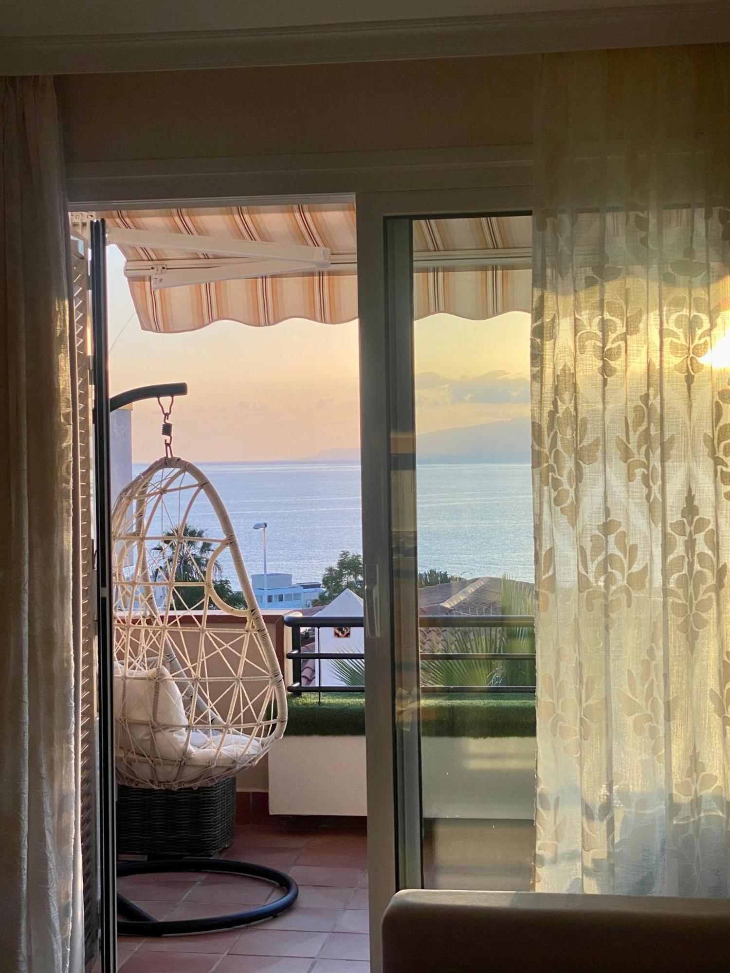 Apartment With Spectacular View In Puerto Santiago Пуерто де Сантяго Екстериор снимка