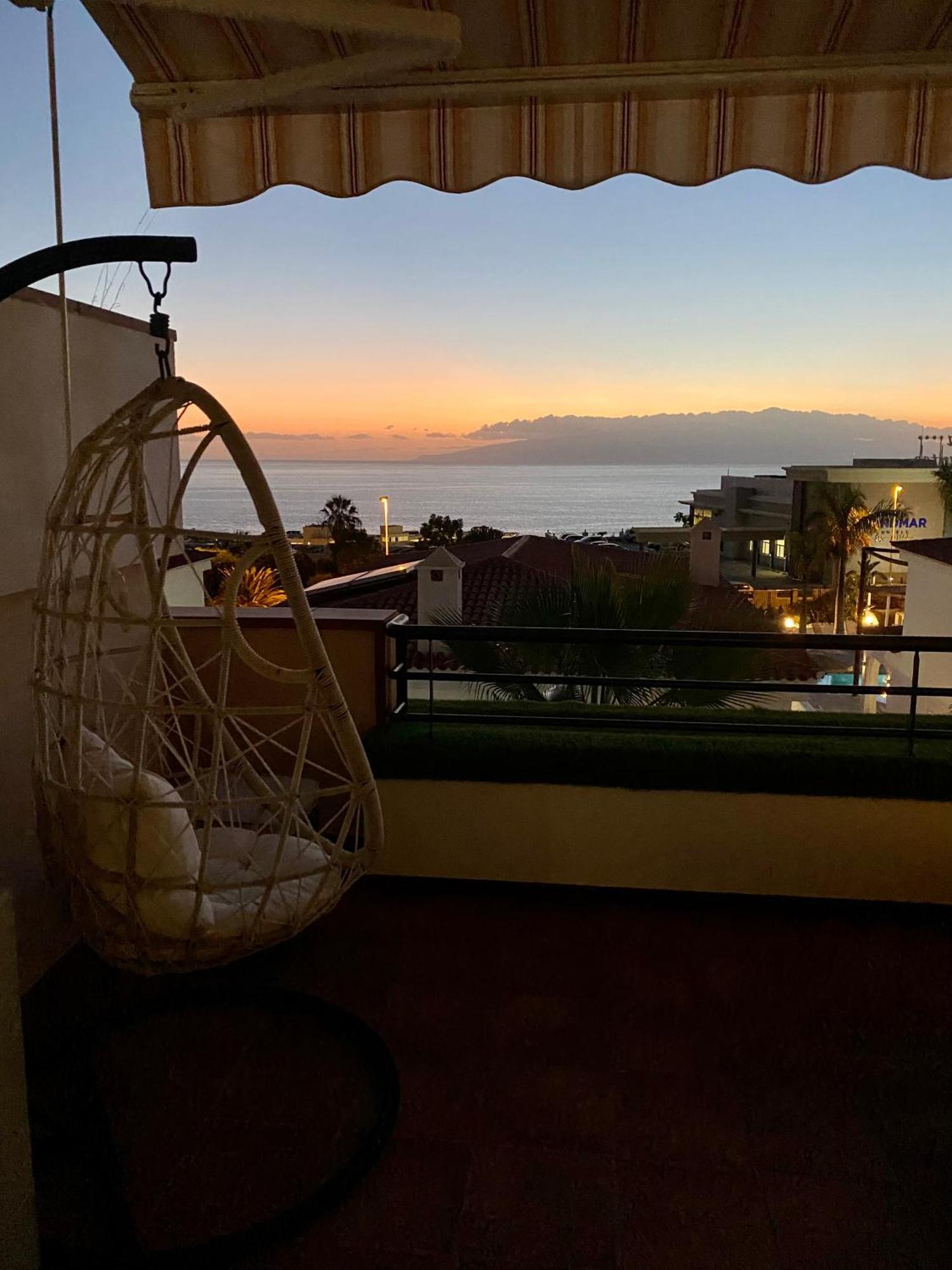 Apartment With Spectacular View In Puerto Santiago Пуерто де Сантяго Екстериор снимка